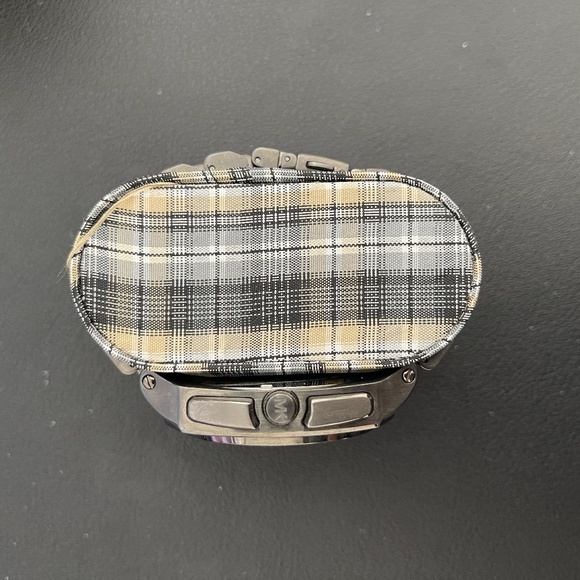 Michael Kors Watch - Picture 4 of 5